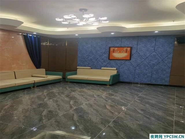 重庆夜总会招聘,急聘礼仪迎宾,加入我们的夜晚盛宴