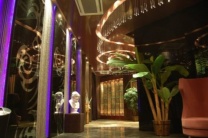 杭州夜场招聘-杭州高端夜场自主招人团队和谐