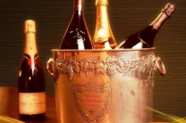 杭州夜场招聘/杭州商务KTV招聘新人特权优房