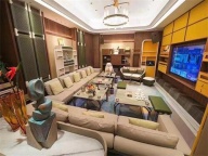 郑州夜场招聘-郑州白金汉宫招聘努力幸运相伴前行梦想可及