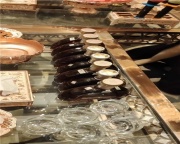 西安夜总会招聘-玫瑰铺就梦想辉煌路，携手共铸新篇章